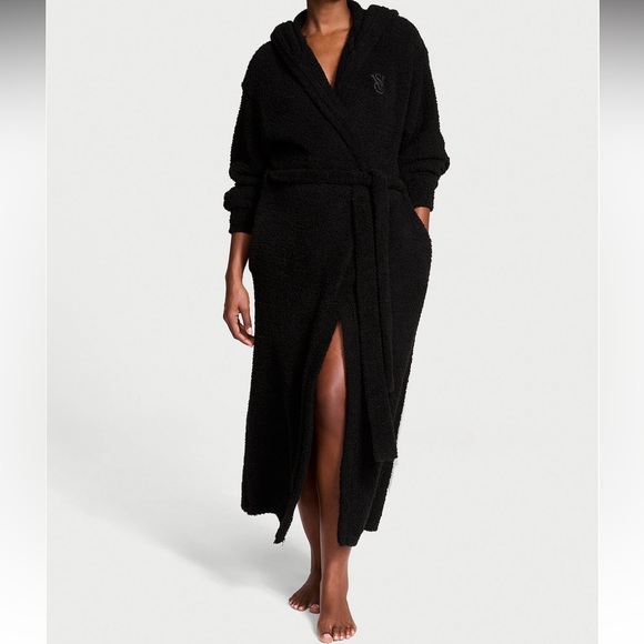 Victoria's Secret Other - Victoria’s Secret Luxurious Black Wrap-Style Robe